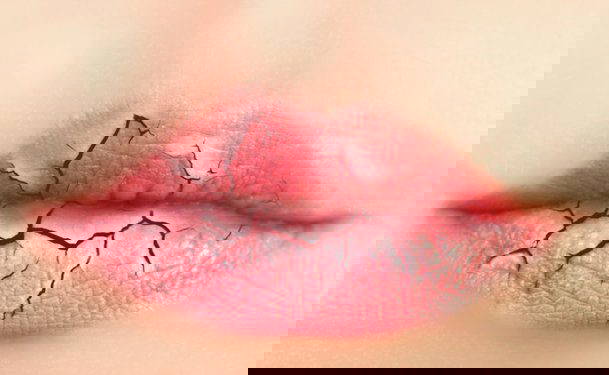 Winter Tips for taking care of the your lips