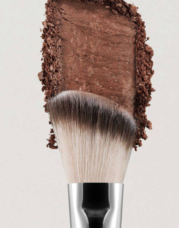 et al | Angled Cheek Brush