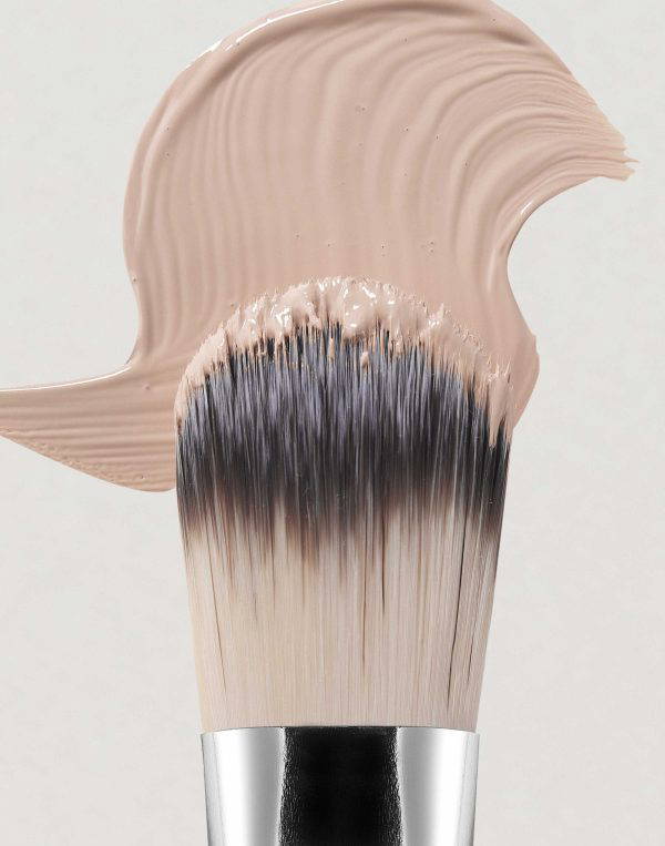 et al | Foundation Brush